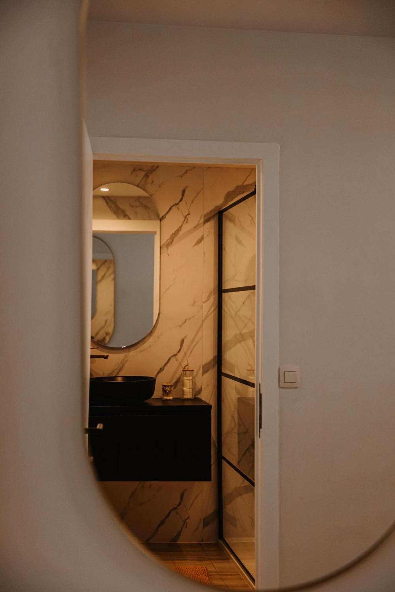 Centre Bayview + Free Parking Appartement Oostende