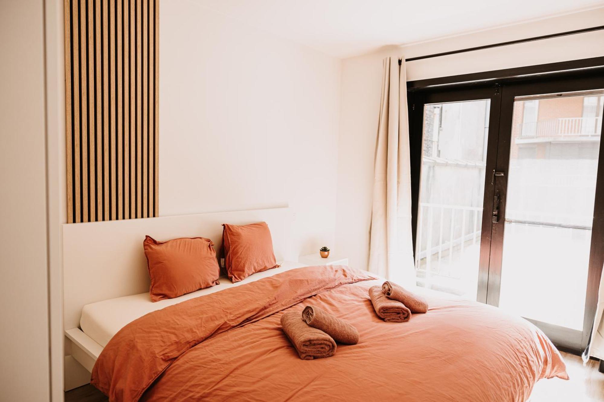 Appartement Centre Bayview + Free Parking *